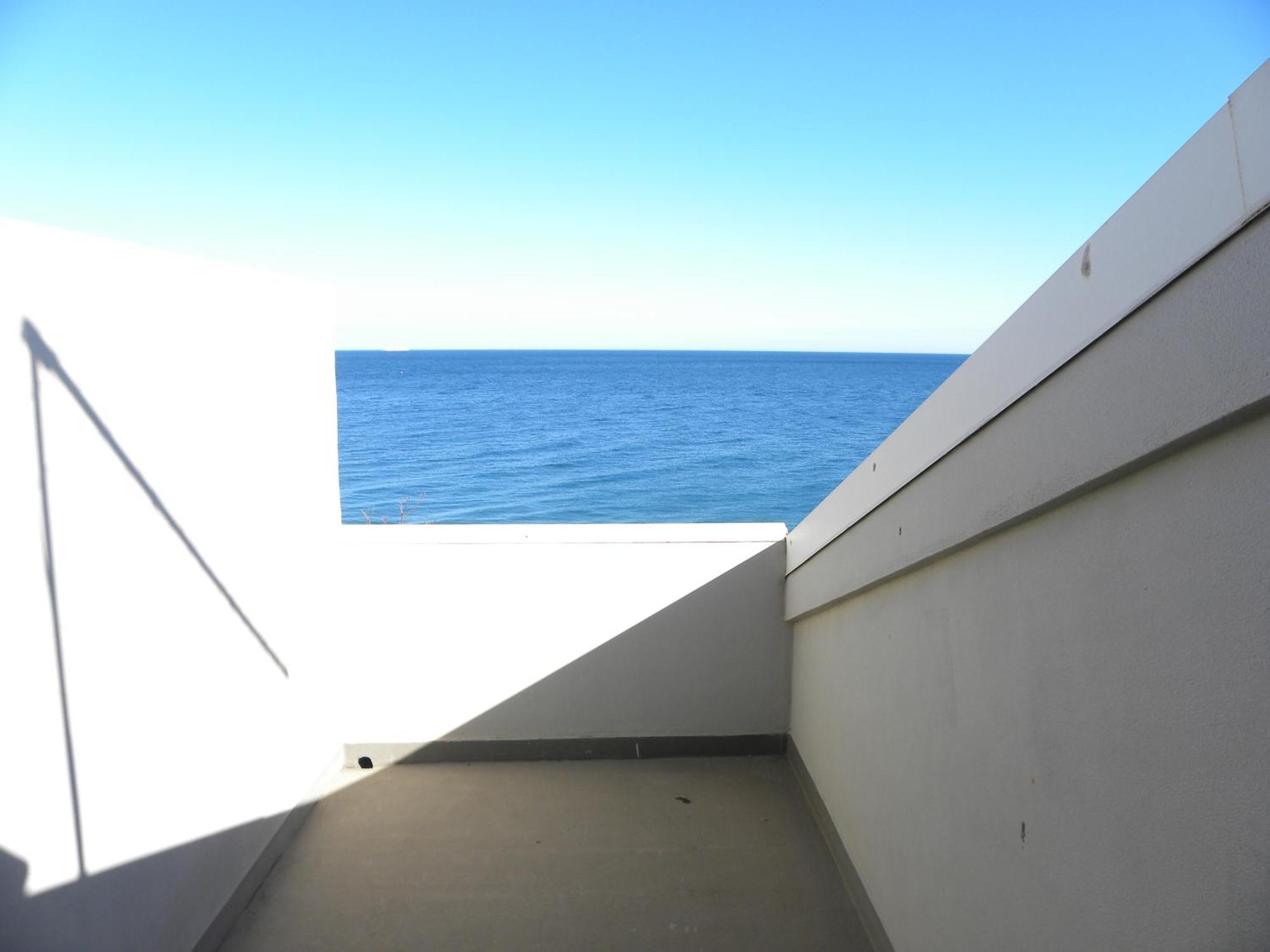 Mirone Apartment Fronte Mare Beachfront House Roccalumera Εξωτερικό φωτογραφία